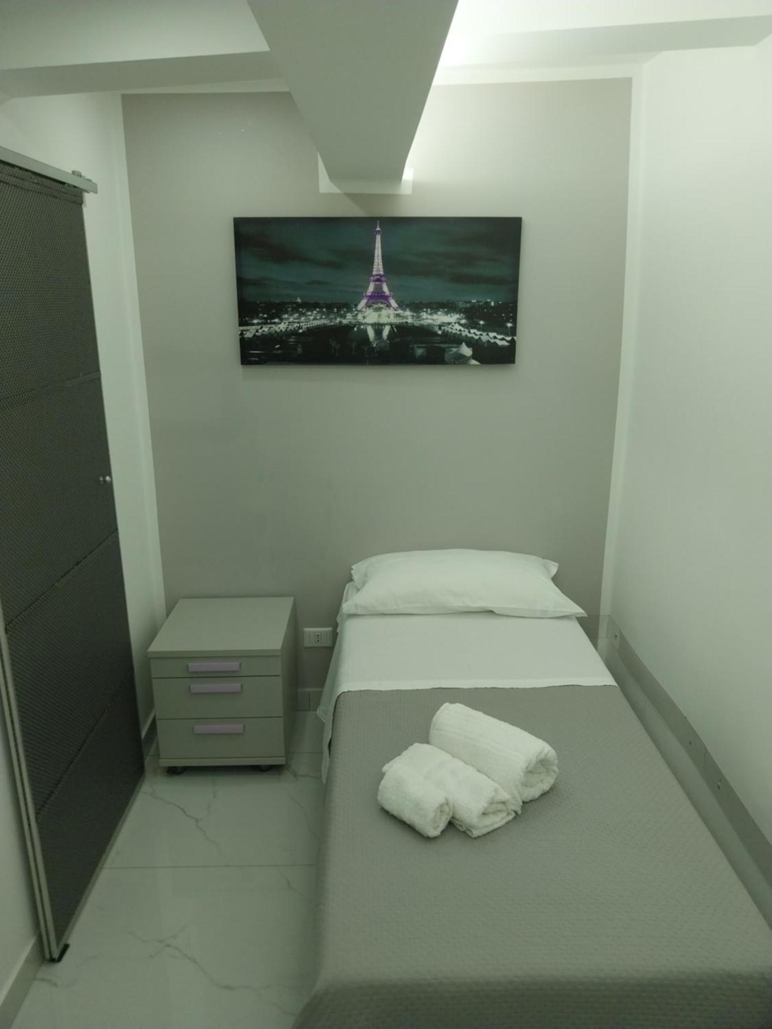 那不勒斯Piccola House别墅 外观 照片