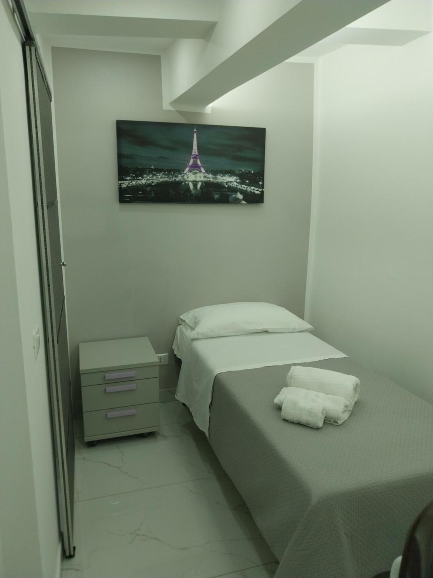那不勒斯Piccola House别墅 外观 照片